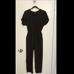 Forever 21 Black Jumper